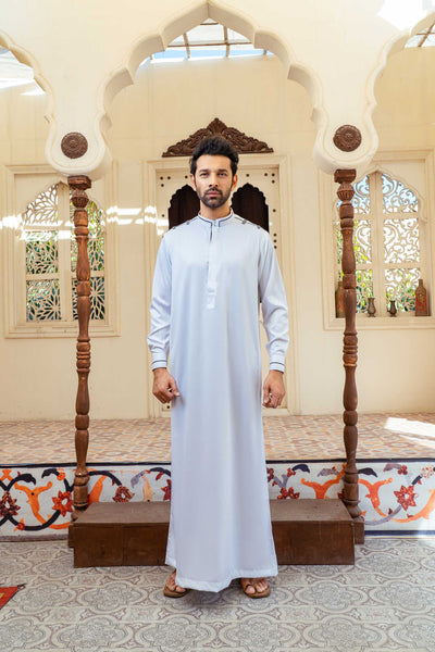 Modern White Designer Thobe with Grey Shoulder Design |  Emirati Style White Thobe